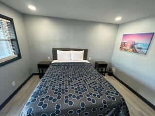 Hillsboro Inn & Suites - Hillsboro - 1