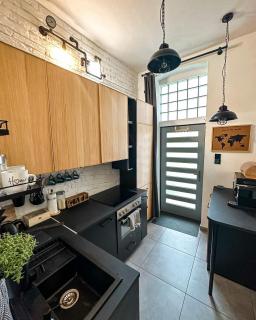 Urban Studio with Private Garden near ANDRASSY - Budapest - 6
