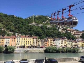Ô Calme ! Logement Rénové à Neuf - Une Expérience Unique - Wifi Gratuit - Grenoble - 1