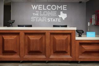 Hampton Inn Beaumont - Beaumont - 1