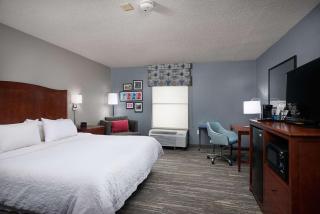 Hampton Inn Beaumont - Beaumont - 9