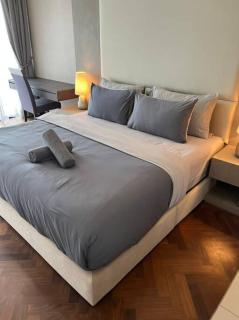 Deluxe Seaview Suite King Bed by The Only Bnb - Tanjong Tokong - 8