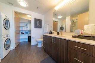 High Rise 1 Bd Apt in Koreatown/Downtown Free Parking - Los Angeles - 1