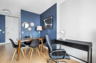 Tribeca Studio w Great views Indoor pool NYC-109 - 6