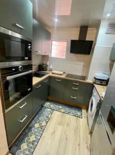 L appart dans les Nuages - Climatisé - Piscine - Vues panoramiques - Proche aéroport et Université - 3