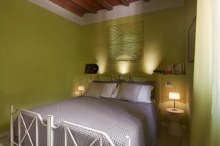 Cozy 1-Bedroom Apartment with Balcony in Florence Historic Center - Firenze - 2