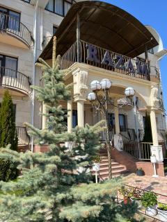RAZAM Hotel Bosteri - Bosteri - 2