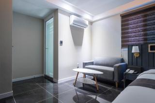 Hotel Duruwa Main Building - 6