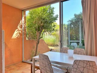 Appartement T2 avec Jardin, Parking et Climatiseur - Proche Plage Bormes-les-Mimosas - FR-1-251-436 - 9