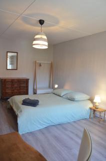 les gites du passage: la popote - 7