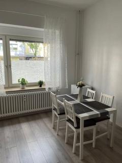 Zentrale Düsseldorf City 2 Zimmerwohnung - Düsseldorf - 6