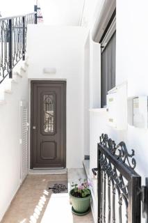 Passos Place - Naxos Chora - 1