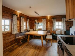 Wellness chalet directly on the ski slope - Neukirchen am Grossvenediger - 7