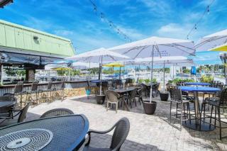 Waterfront, Pool, Tiki Bar & Grill, Gym, location! - Sarasota - 4