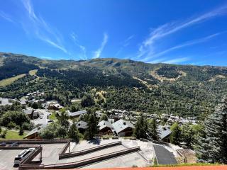 Studio rénové avec balcon, accès direct aux pistes et parking à Méribel - FR-1-688-20 - Méribel - 2