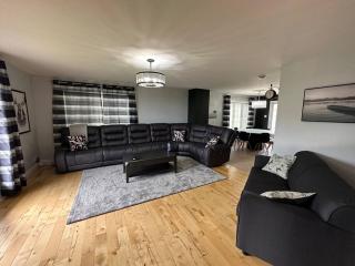 Spacieux chalet 4CH - Salon, billard, foyer et VUE - 9