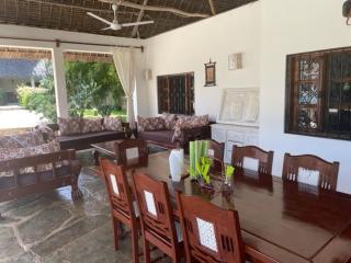 Lion Garden Villa 6 - Malindi - 4