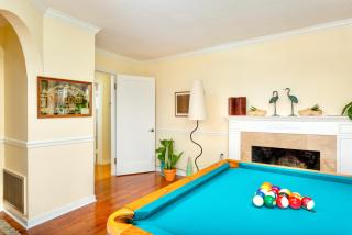 Spacious Renovated Petaluma Home- Pool Table, Fire Pit, Parking - Petaluma - 5