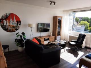 Penthouse Ferienwohnung Auszeit, gerne mit Hund, WLAN inkl. - Laboe - 0