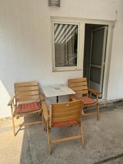 Apartmani maja lida - Dobra Voda - 3