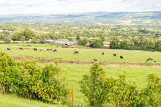 Pendle View Sleeps 8 with Hot Tub - 1