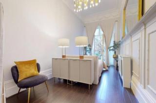 Stunning Hyde Park Home with Private Balcony & Lift Elevator Access - Londres - 9