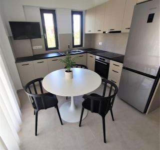 Brand new condo next to the beach, peaceful square, garden view - Rethymno - 2