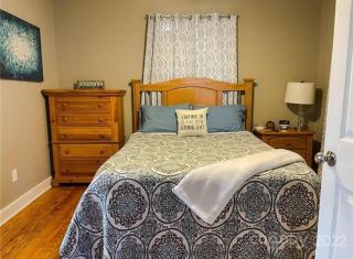 Charming Cottage in Morganton with Ample Parking - Morganton - 7