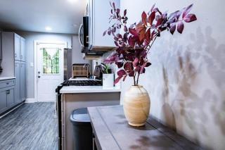 Tucked Away Bungalow Near Airport! - Atlanta - 5