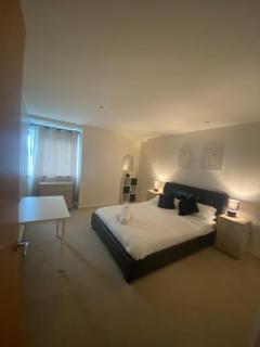 2 bedroom luxury apartment Birmingham city centre - Birmingham - 6