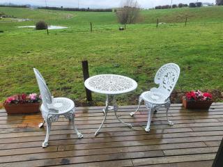 Tui Cottage - - 5