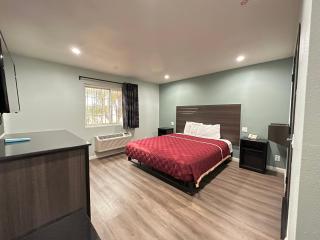 Express Inn & Suites Ontario Airport - Ontario - 1