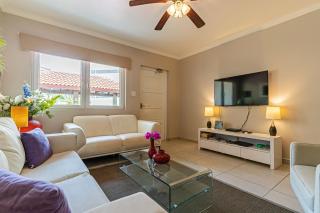 Zen Gardens Apartment, 350 yards from Eagle Beach! - Palm-Eagle Beach - 1