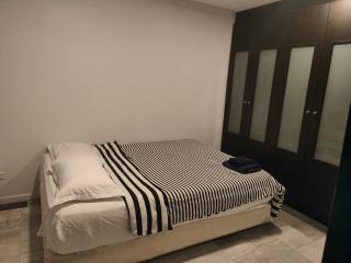 Jomtien Hill Resort Pratamnak - 1