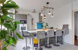 4 Bedroom Gorgeous Home In Jarnac - Jarnac - 7