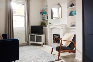 13 Oxford Street - 7