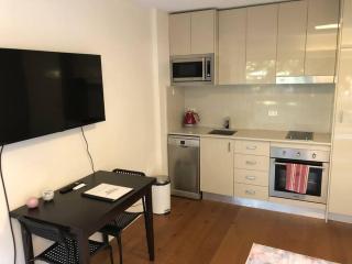 Lovely refurbished 1 bed near marina + parking - Sídney - 5