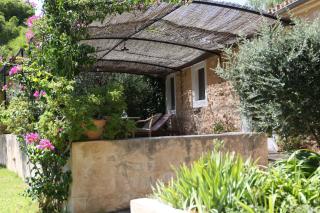 Oliver Moragues Grandhouse & Vineyard - 9