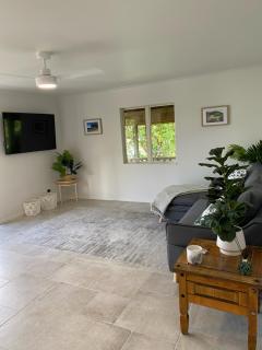 Harbour Palms Apartment - 1