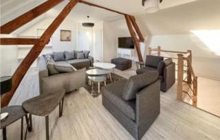 Amazing Home In La Vernelle - 3