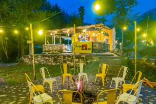 Whoopers Boutique Resort Jibhi - Jibhi - 3