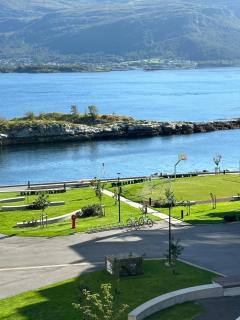 Toppleilighet med utsikt, sentralt i Ålesund! - Ålesund - 2