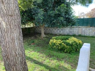 Villa Fiori giardino, 400 m. mare con parcheggio - 4