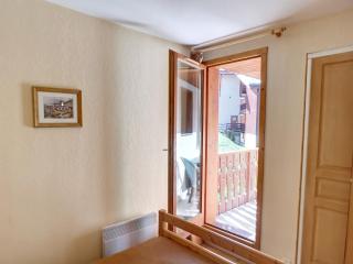 Les Menuires: Magnifique 3P, 2 Ch, 6 Pers, Ski aux Pieds, Balcon Sud, Parking, 4 Flocons Or - FR-1-178-363 - Les Bruyères - 3