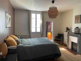 Albi centre ville -piscine view our profile please - 3