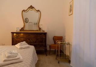 Santa Cecilia House centro Palermo-350 mt stazione - Palermo - 5