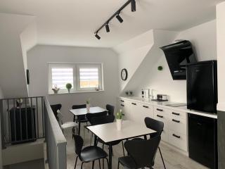 MAŁY PORT-Iława - Jezioro - Plaża - Marina priv - 5 pokoi VIP - czysto na 10 - 5