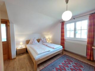Lovely house with mountain view & big garden in Bad Aussee - Bad Aussee - 4