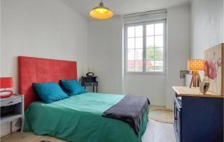 4 Bedroom Gorgeous Home In Jarnac - Jarnac - 1