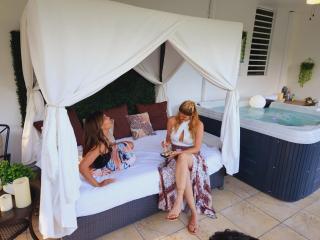 Private Oasis with Jacuzzi and Cabana Pet Friendly - San Juan - 2